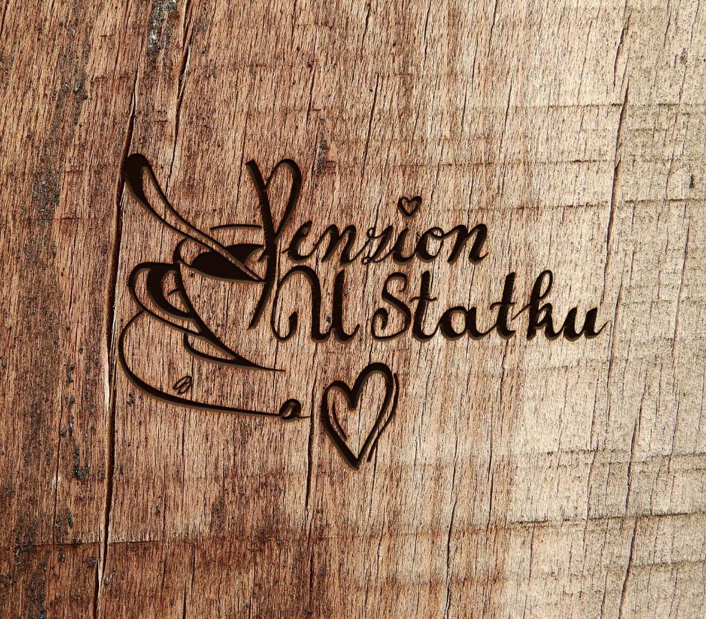 Penzion U Statku Lodherov ภายนอก รูปภาพ